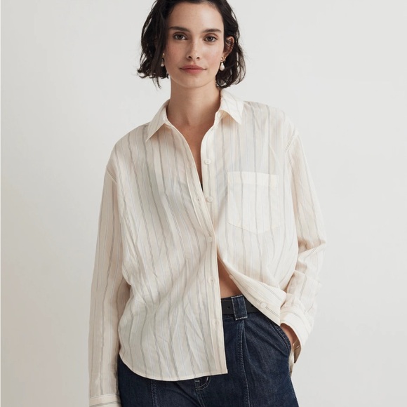 Madewell relaxed button down - Picture 2 of 8
